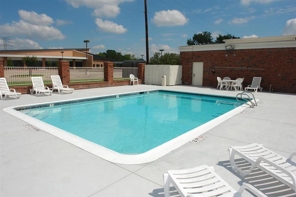 Red Roof Houston - Hotel 2*